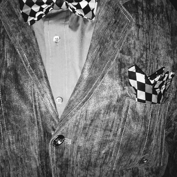 Bowties and accessories - Picture 3 of 8